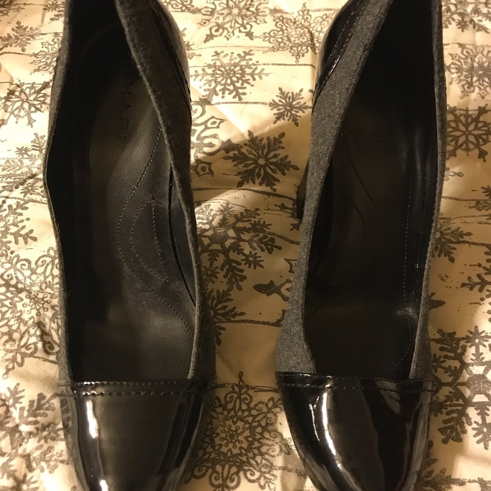 Tahari Ally pumps black/grey patent leather wool